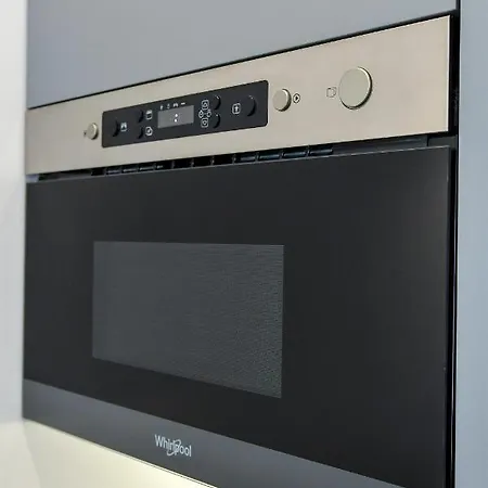 Luxury Downtown C1 *