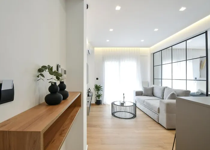 Luxury Downtown C1 *